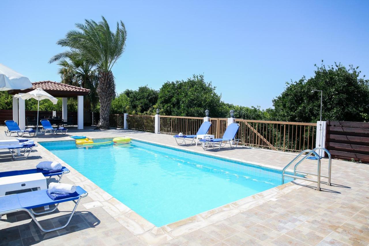 פאהיה Villa Lambriana מראה חיצוני תמונה
