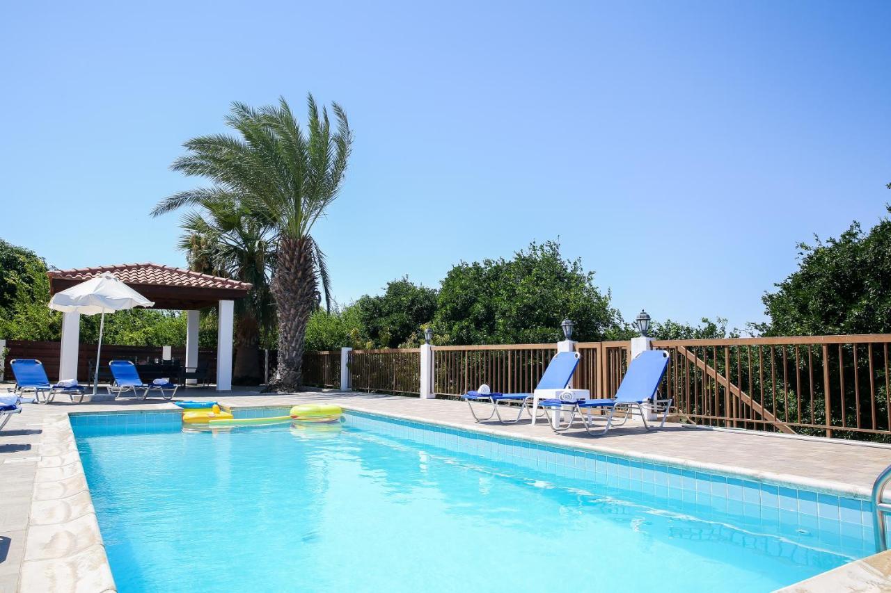 פאהיה Villa Lambriana מראה חיצוני תמונה
