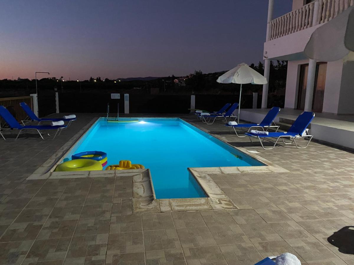 פאהיה Villa Lambriana מראה חיצוני תמונה